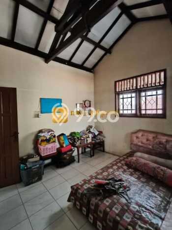 Rumah Modern 7 KT di Condet Jakarta Timur Unfurnished Rumah Modern 7 KT di Condet Jakarta Timur Unfurnished