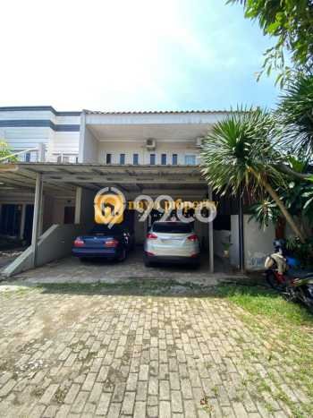 Ready to Use! Luxury House LT 161m2 Desain Elegan di Jatibening Ready to Use! Luxury House LT 161m2 Desain Elegan di Jatibening