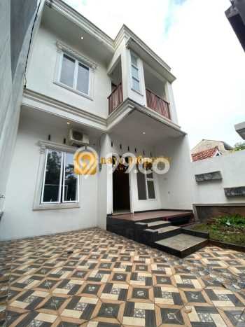 For Sale Hunian Rumah Terawat 3 KT di Jatiwaringin, Bekasi For Sale Hunian Rumah Terawat 3 KT di Jatiwaringin, Bekasi