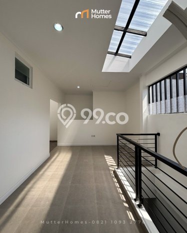 Siap Huni Rumah Mewah 4 Kamar di BSD Dekat ke Mana Saja Siap Huni Rumah Mewah 4 Kamar di BSD Dekat ke Mana Saja