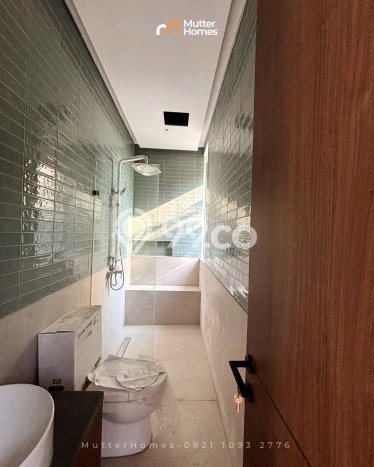 Best Deal Hunian Premium Ideal dan Luas di BSD, Tangerang Selatan Best Deal Hunian Premium Ideal dan Luas di BSD, Tangerang Selatan