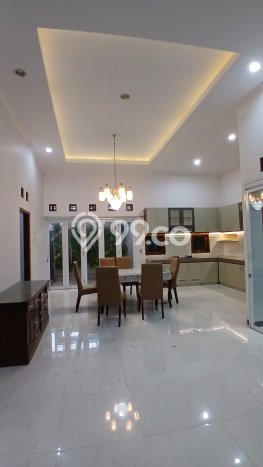 For Sale Hunian Rumah Terawat 4 Kamar di Gentan, Sukoharjo For Sale Hunian Rumah Terawat 4 Kamar di Gentan, Sukoharjo