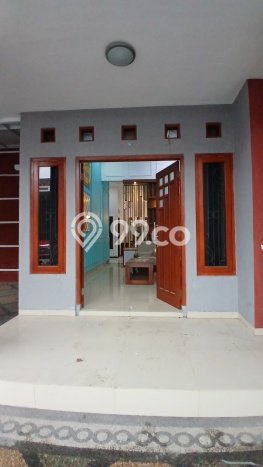 For Sale Hunian Rumah Terawat 4 Kamar di Gentan, Sukoharjo For Sale Hunian Rumah Terawat 4 Kamar di Gentan, Sukoharjo