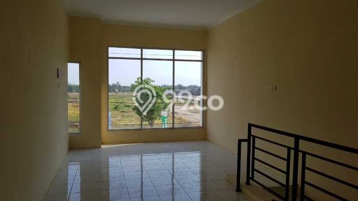 Ruko di Gentan, Luas 96m², Lokasi Strategis Ruko di Gentan, Luas 96m², Lokasi Strategis