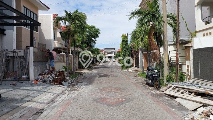 Hunian Mewah Dijual LT 200m2 di Mulyorejo, Surabaya Hunian Mewah Dijual LT 200m2 di Mulyorejo, Surabaya