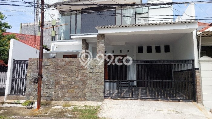 Best Deal Hunian Mewah Ideal dan Luas di Tenggilis Mejoyo, Surabaya Best Deal Hunian Mewah Ideal dan Luas di Tenggilis Mejoyo, Surabaya