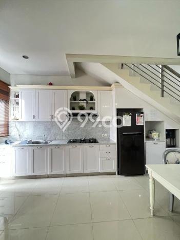 Rumah Luxury Modern Tanpa Renovasi di Pulogebang Jakarta Timur Rumah Luxury Modern Tanpa Renovasi di Pulogebang Jakarta Timur