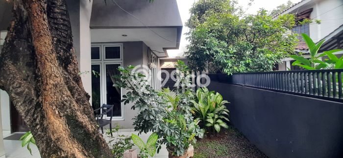 Rumah Luxury Modern Tanpa Renovasi di Pondok Kelapa Jakarta Timur Rumah Luxury Modern Tanpa Renovasi di Pondok Kelapa Jakarta Timur