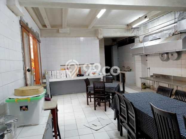 Disewakan Komersial di Kemang Pratama, Luas 480m², Kawasan Potensial Disewakan Komersial di Kemang Pratama, Luas 480m², Kawasan Potensial