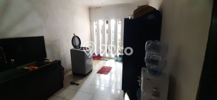 Rumah Luxury Modern Tanpa Renovasi di Pondok Kelapa Jakarta Timur Rumah Luxury Modern Tanpa Renovasi di Pondok Kelapa Jakarta Timur