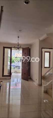 Rumah Modern 3 KT di Harapan Indah Bekasi Semi Furnished Rumah Modern 3 KT di Harapan Indah Bekasi Semi Furnished