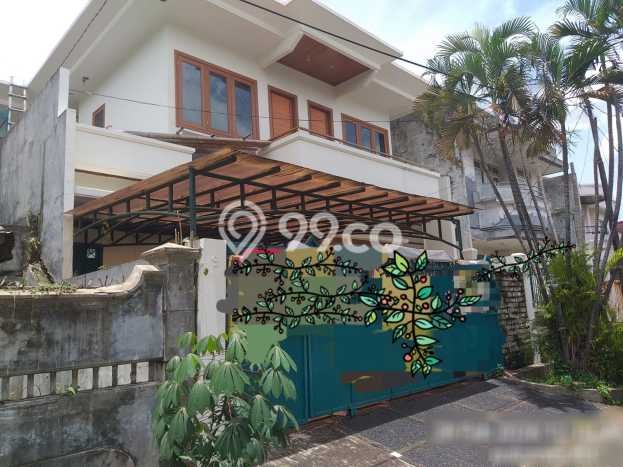 Ready to Use! Premium House LT 240m2 Desain Modern di Pulomas Ready to Use! Premium House LT 240m2 Desain Modern di Pulomas