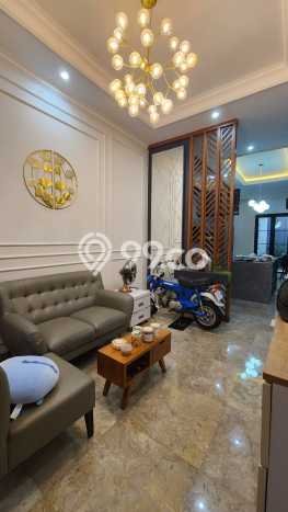 Rumah Elit Modern Tanpa Renovasi di Kemang Pratama Bekasi Rumah Elit Modern Tanpa Renovasi di Kemang Pratama Bekasi
