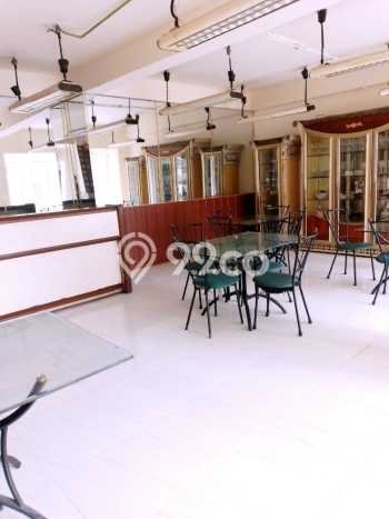 Disewakan Komersial di Kemang Pratama, Luas 480m², Kawasan Potensial Disewakan Komersial di Kemang Pratama, Luas 480m², Kawasan Potensial