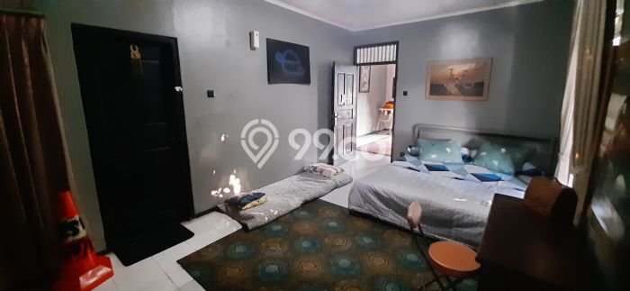 Rumah Luxury Modern Tanpa Renovasi di Pondok Kelapa Jakarta Timur Rumah Luxury Modern Tanpa Renovasi di Pondok Kelapa Jakarta Timur