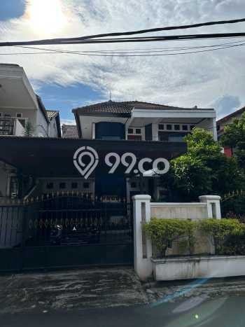 Rumah Luxury Modern Tanpa Renovasi di Cibubur Jakarta Timur Rumah Luxury Modern Tanpa Renovasi di Cibubur Jakarta Timur