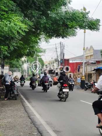 Unit Gudang Disewakan di Telukpucung di Area Ramai & Strategis Unit Gudang Disewakan di Telukpucung di Area Ramai & Strategis