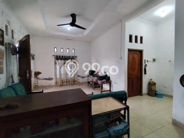Ruko Dijual di Karangpandan LT 284m2, LB 200m2 untuk Investasi Ruko Dijual di Karangpandan LT 284m2, LB 200m2 untuk Investasi