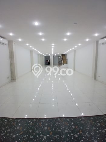 Unit Ruko Dijual di Salatiga LT 133m2 & LB 370m2 Unit Ruko Dijual di Salatiga LT 133m2 & LB 370m2