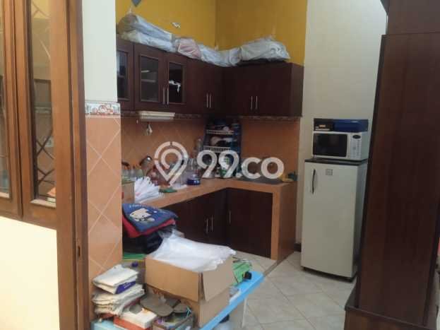 Dijual Rumah 3 Kamar Lokasi Strategis Bagus dan Strategis di Solo Baru Dijual Rumah 3 Kamar Lokasi Strategis Bagus dan Strategis di Solo Baru