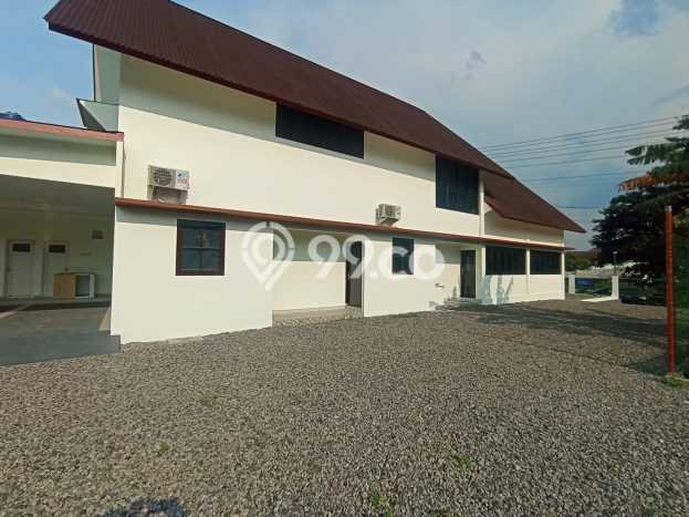 Rumah di mojosongo, Dekat Stasiun, 7 KT, Luas 1396m2m² Bangunan 500m2m² Rumah di mojosongo, Dekat Stasiun, 7 KT, Luas 1396m2m² Bangunan 500m2m²