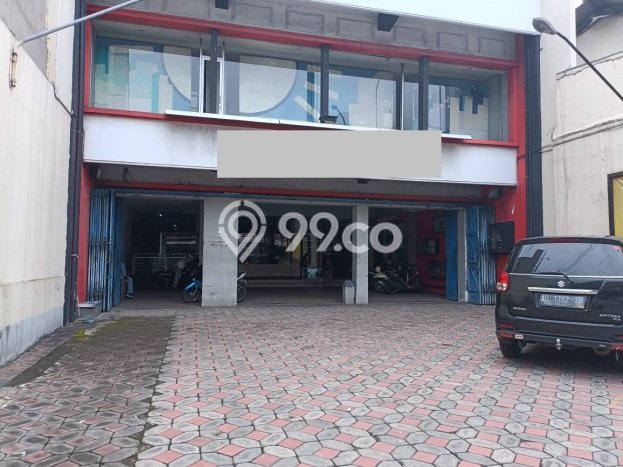 Ruko Premium di Jaten, Luas 900m2m², Jalan Utama, Area Bisnis Aktif Ruko Premium di Jaten, Luas 900m2m², Jalan Utama, Area Bisnis Aktif
