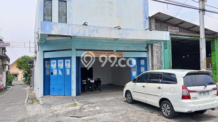 Ruko disewakan lokasi strategis Grogol Sukoharjo 208m2 Ruko disewakan lokasi strategis Grogol Sukoharjo 208m2