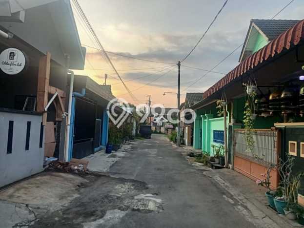 Dijual Cepat Rumah Bagus Siap Huni LB 60m2 di Grogol, Solo Dijual Cepat Rumah Bagus Siap Huni LB 60m2 di Grogol, Solo