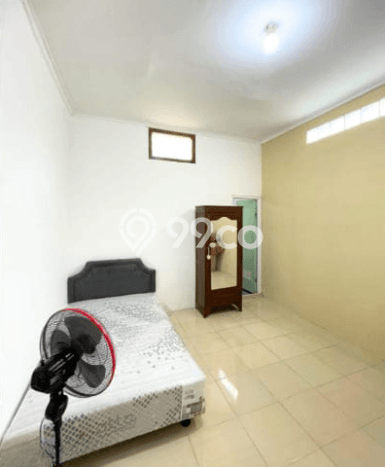Unit Kost Dijual di Kawasan Kartasura Sukoharjo dengan 13 KT Unit Kost Dijual di Kawasan Kartasura Sukoharjo dengan 13 KT