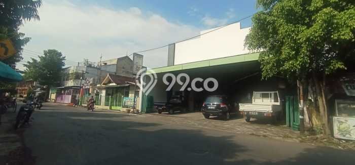 Unit Gudang Dijual di Jebres Solo 600m2 Unit Gudang Dijual di Jebres Solo 600m2