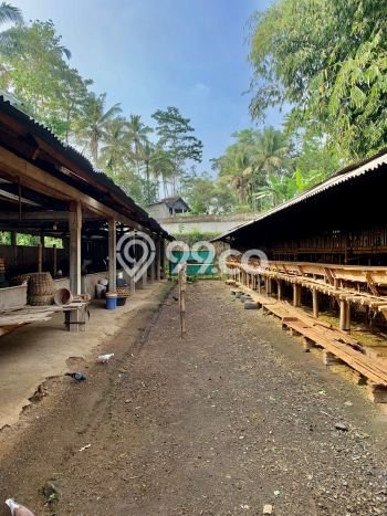 Unit Komersial Dijual di Ampel Boyolali 1300m2 Unit Komersial Dijual di Ampel Boyolali 1300m2