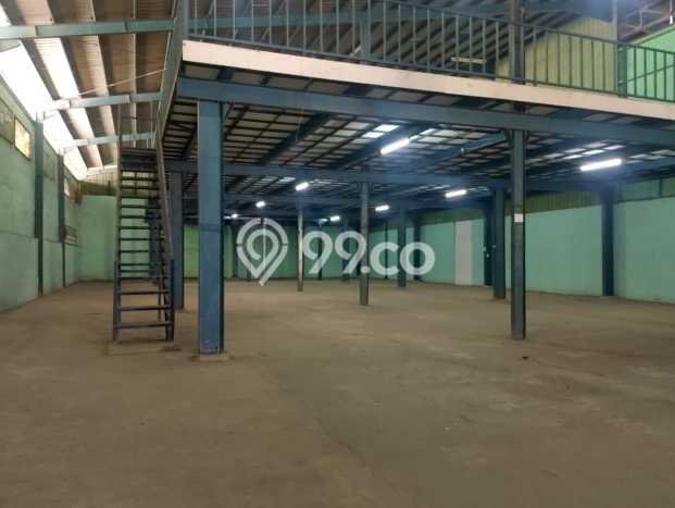 AREA KOMERSIAL! Gudang Disewakan di Pulo Gadung, Luas 720m², Jalan Strategis, Siap Operasional AREA KOMERSIAL! Gudang Disewakan di Pulo Gadung, Luas 720m², Jalan Strategis, Siap Operasional