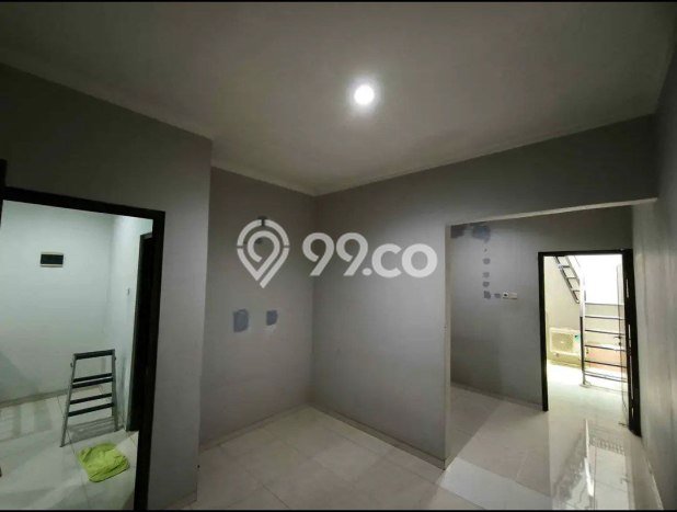 HARGA TERBAIK! Rumah area Cakung, 4 KT, Lingkungan Sejuk, Luas 96m2m² Bangunan 144m2m² HARGA TERBAIK! Rumah area Cakung, 4 KT, Lingkungan Sejuk, Luas 96m2m² Bangunan 144m2m²