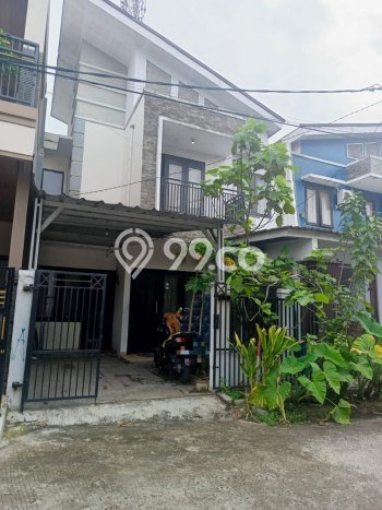 Dijual Rumah Strategis Bagus Punya 4 KT di Cakung Jakarta Timur SHM Dijual Rumah Strategis Bagus Punya 4 KT di Cakung Jakarta Timur SHM