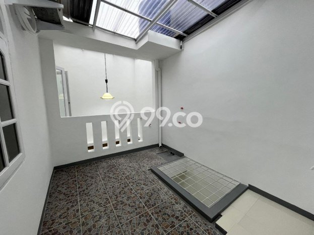 Dijual Rumah 3 Kamar Lokasi Ideal Bagus dan Strategis di Duren Sawit Dijual Rumah 3 Kamar Lokasi Ideal Bagus dan Strategis di Duren Sawit