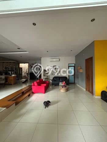 Siap Huni Hunian Elit 5 Kamar di Kelapa Gading Dekat ke Mana Pun Siap Huni Hunian Elit 5 Kamar di Kelapa Gading Dekat ke Mana Pun