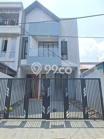 Dijual Rumah Premium dengan Fasilitas Sekitar Lengkap di Kelapa Gading, Jakarta Utara Dijual Rumah Premium dengan Fasilitas Sekitar Lengkap di Kelapa Gading, Jakarta Utara