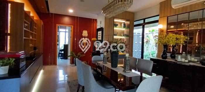 Dijual Rumah Luas Megah Dengan View Eksklusif di Kota Baru Parahyangan, Bandung Dijual Rumah Luas Megah Dengan View Eksklusif di Kota Baru Parahyangan, Bandung
