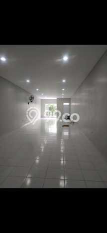 Lokasi Strategis! Dijual Ruko Bisnis di Ciledug, Tangerang Kondisi Bagus Lokasi Strategis! Dijual Ruko Bisnis di Ciledug, Tangerang Kondisi Bagus