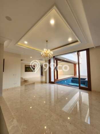 Rumah Asri 5 KT di Kemang, Jakarta Selatan - Luas Tanah 517m² Rumah Asri 5 KT di Kemang, Jakarta Selatan - Luas Tanah 517m²