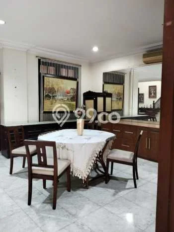 Ready to Use! Luxury House LT 428m2 Desain Elegan di Pondok Indah Ready to Use! Luxury House LT 428m2 Desain Elegan di Pondok Indah