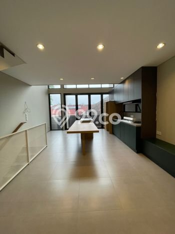 Hunian Mewah LB 225m2 Siap Pakai Desain Elegan di Kemang, Jakarta Selatan Hunian Mewah LB 225m2 Siap Pakai Desain Elegan di Kemang, Jakarta Selatan