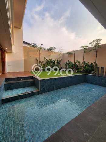Rumah Asri 5 KT di Kemang, Jakarta Selatan - Luas Tanah 517m² Rumah Asri 5 KT di Kemang, Jakarta Selatan - Luas Tanah 517m²