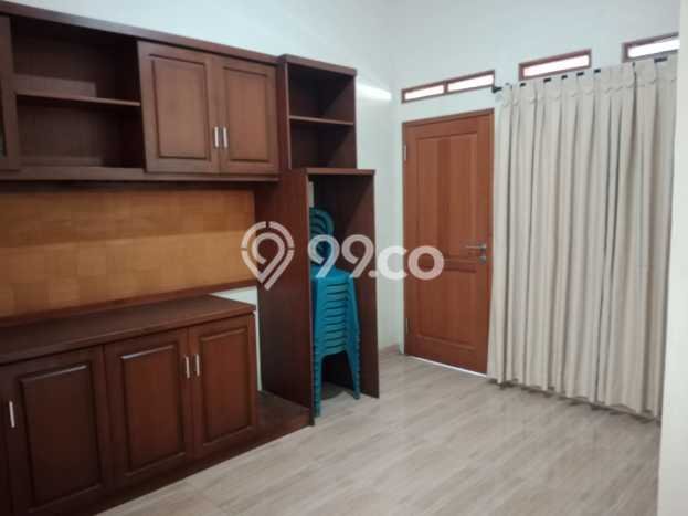 Dijual Rumah 3 Kamar Lokasi Ideal Bagus dan Strategis di Margahayu Dijual Rumah 3 Kamar Lokasi Ideal Bagus dan Strategis di Margahayu