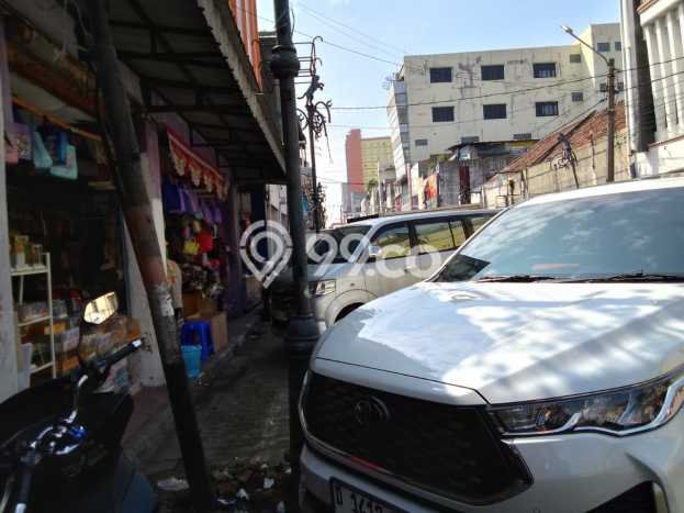 Unit Ruko Dijual di Astanaanyar Bandung 70m2 Unit Ruko Dijual di Astanaanyar Bandung 70m2