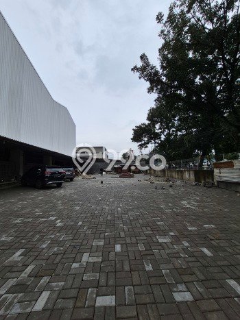 Unit Komersial Dijual di Cilandak Jakarta Selatan Luas Tanah 3927m2, Luas Bangunan 2200m2 Unit Komersial Dijual di Cilandak Jakarta Selatan Luas Tanah 3927m2, Luas Bangunan 2200m2