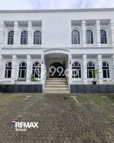 Hunian Mewah Dijual LT 563m2 di Kebayoran Baru, Jakarta Selatan Hunian Mewah Dijual LT 563m2 di Kebayoran Baru, Jakarta Selatan