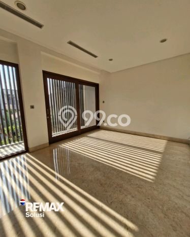 Dijual Rumah Mewah Elegan Dengan View Cantik di Pondok Indah, Jakarta Selatan Dijual Rumah Mewah Elegan Dengan View Cantik di Pondok Indah, Jakarta Selatan