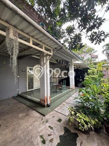 Rumah Mewah LB 600m2 Siap Huni Desain Elegan di Cipete, Jakarta Selatan Rumah Mewah LB 600m2 Siap Huni Desain Elegan di Cipete, Jakarta Selatan