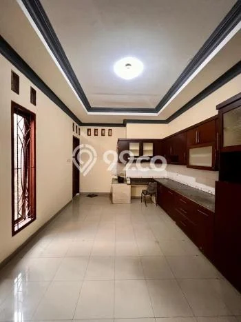 For Sale! Luxury House LT 315m2 Desain Elegan di Cikunir For Sale! Luxury House LT 315m2 Desain Elegan di Cikunir